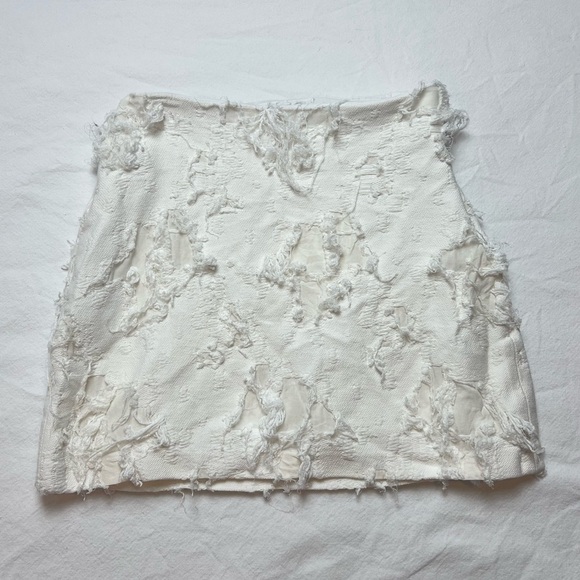 Milly Frayed Mini Skirt - Picture 6 of 10